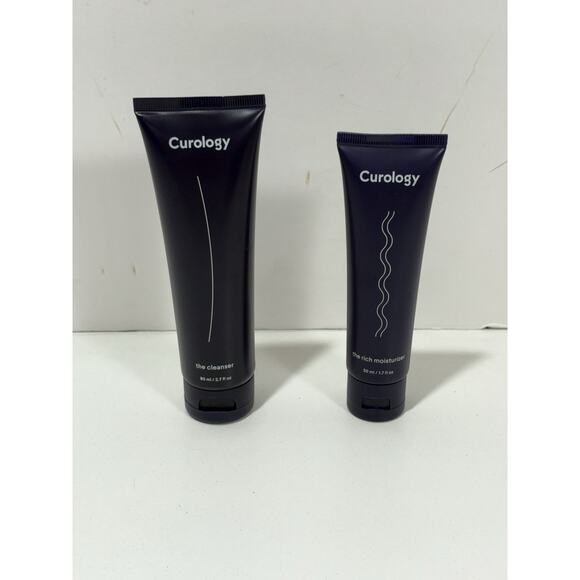 Curology Set Of 2 ( The Cleanser 2.7 Oz & The Rich Moisturizer 1.7 Oz) Sealed - Picture 1 of 11